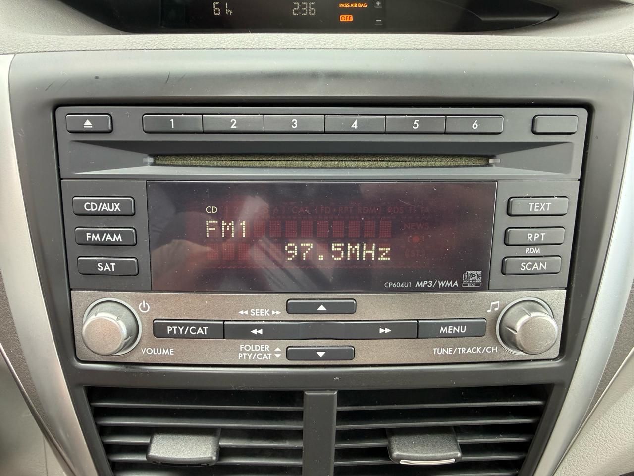 Subaru Forester 2.5X Premium 2010