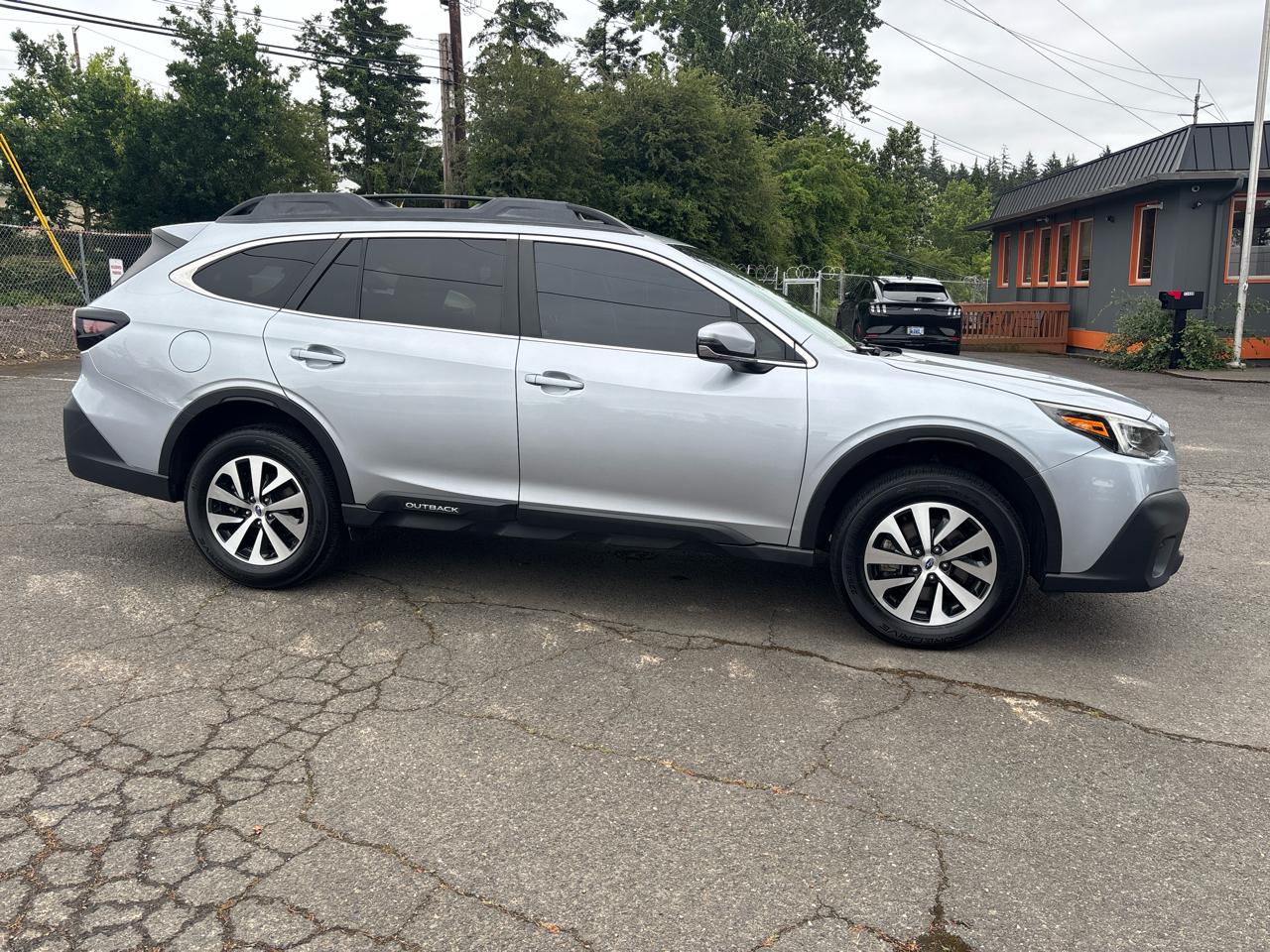 Subaru Outback Premium 2020