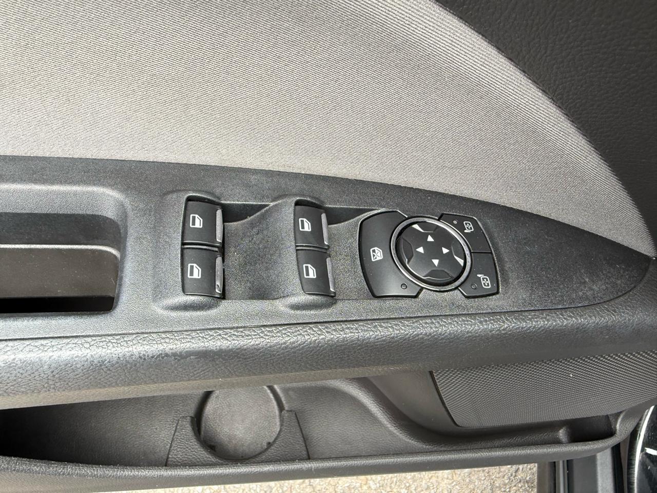 Ford Fusion Hybrid S 2016
