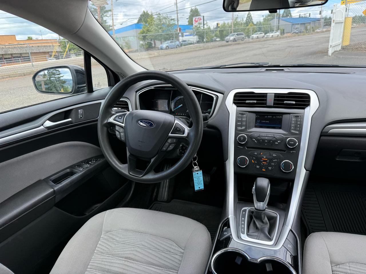 Ford Fusion Hybrid S 2016
