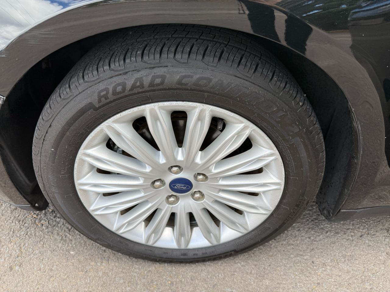 Ford Fusion Hybrid S 2016