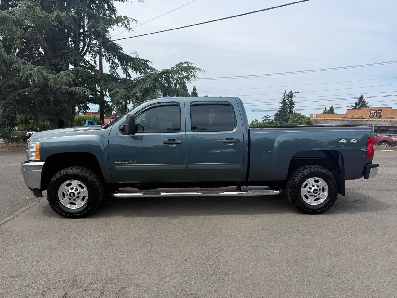 Chevrolet Silverado 2500HD LT Crew Cab 4WD 2013