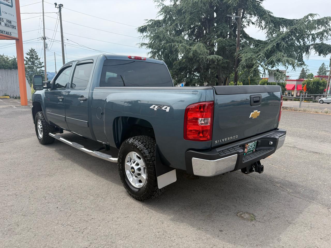 Chevrolet Silverado 2500HD LT Crew Cab 4WD 2013
