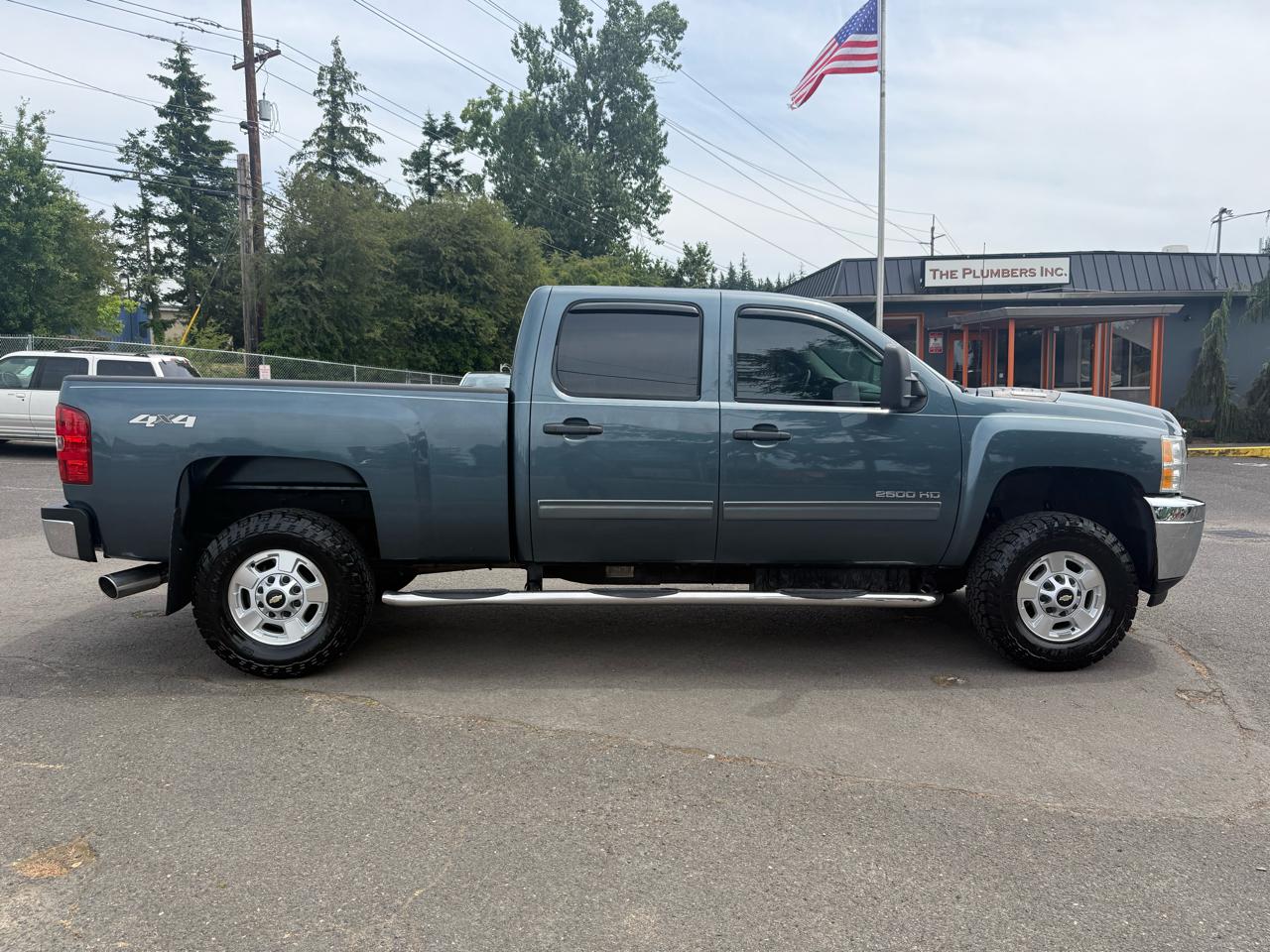 Chevrolet Silverado 2500HD LT Crew Cab 4WD 2013