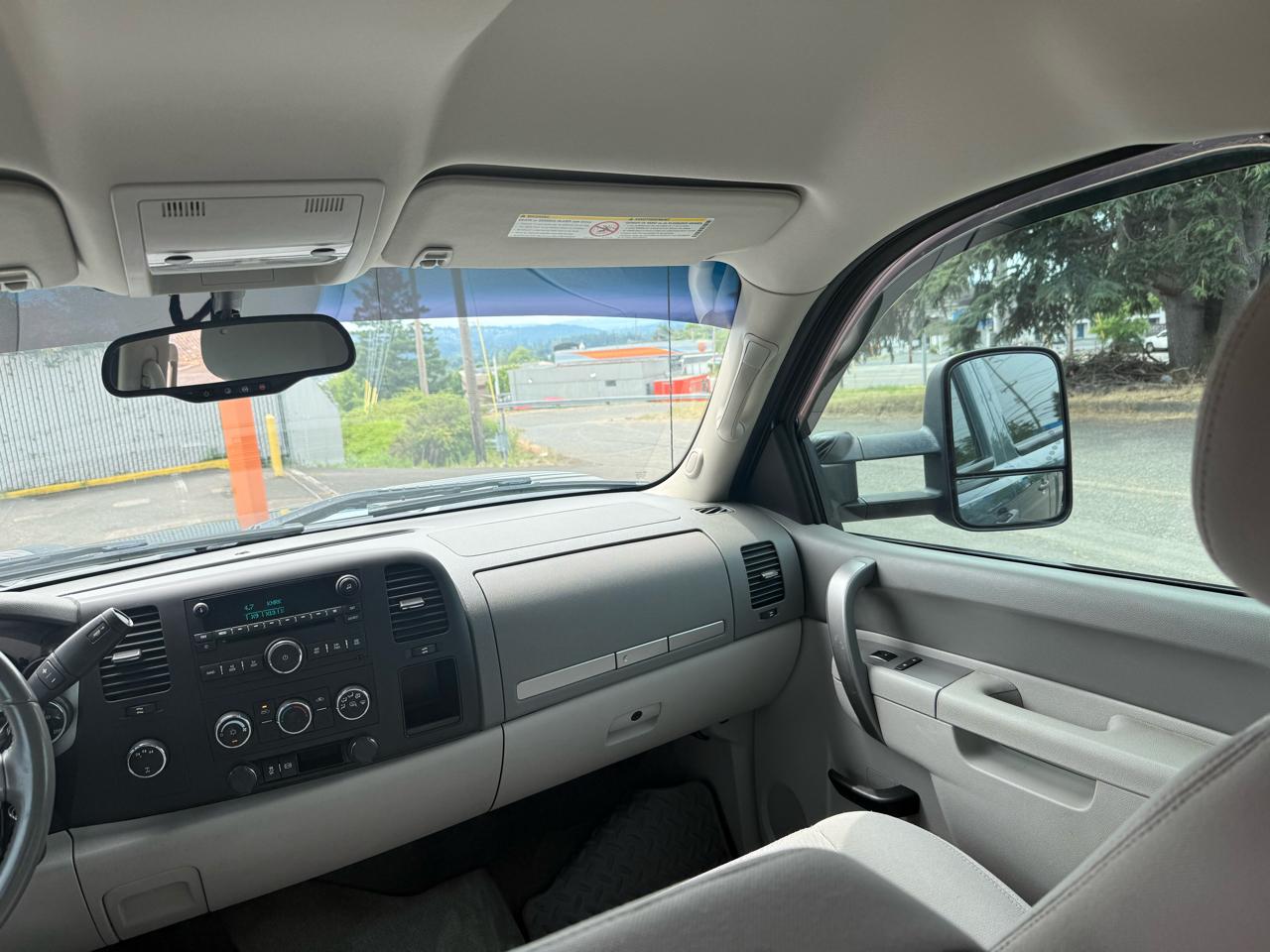Chevrolet Silverado 2500HD LT Crew Cab 4WD 2013