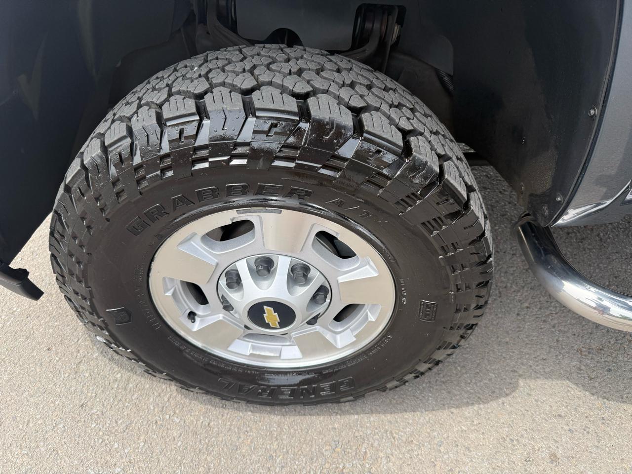 Chevrolet Silverado 2500HD LT Crew Cab 4WD 2013