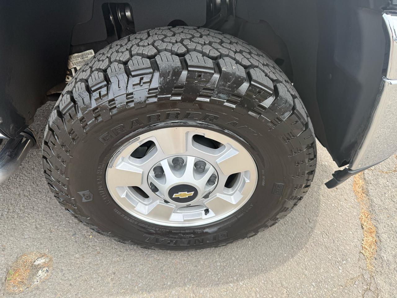 Chevrolet Silverado 2500HD LT Crew Cab 4WD 2013