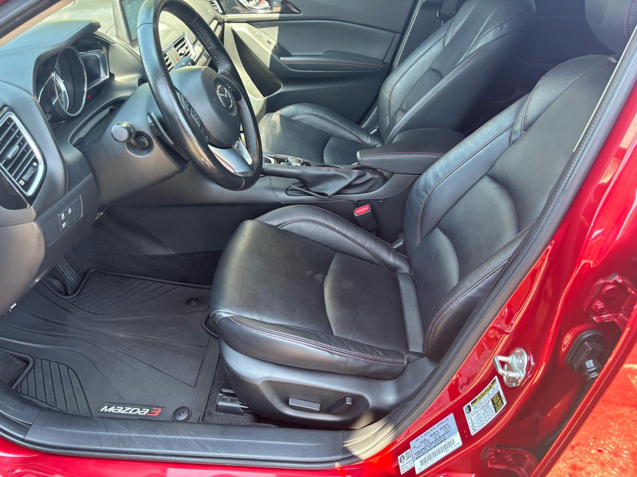 Mazda MAZDA3 s Touring AT 5-Door 2015