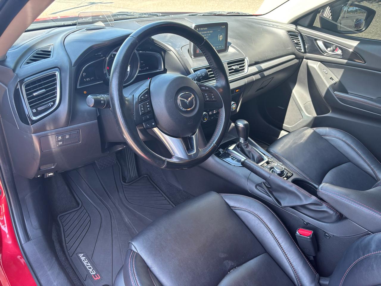Mazda MAZDA3 s Touring AT 5-Door 2015