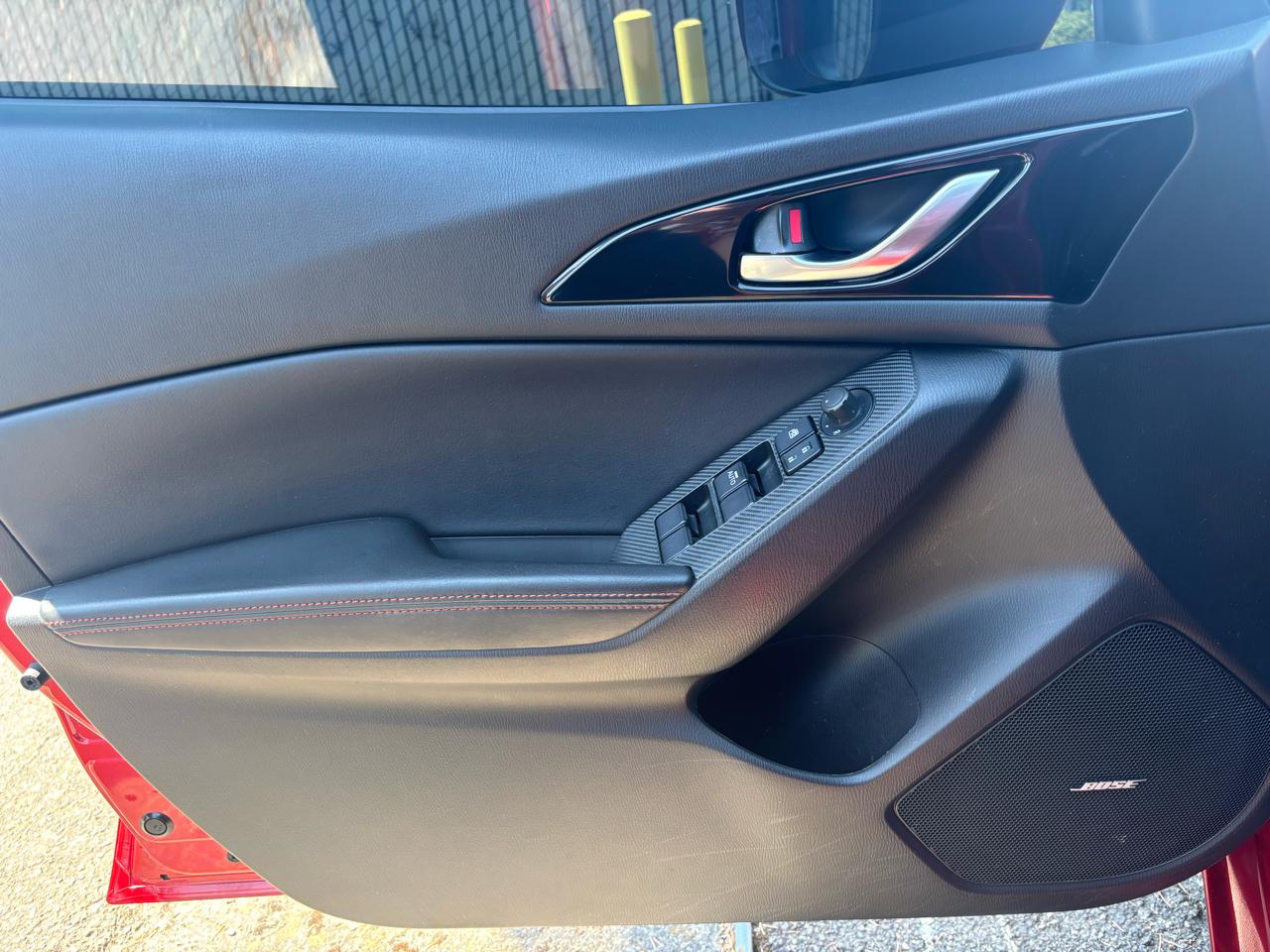 Mazda MAZDA3 s Touring AT 5-Door 2015