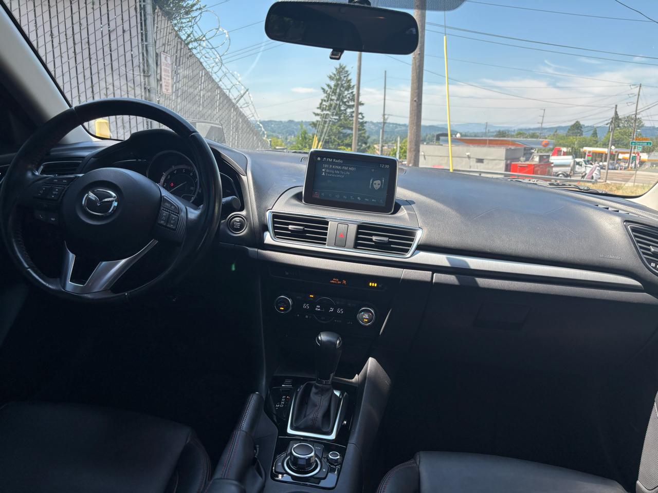 Mazda MAZDA3 s Touring AT 5-Door 2015