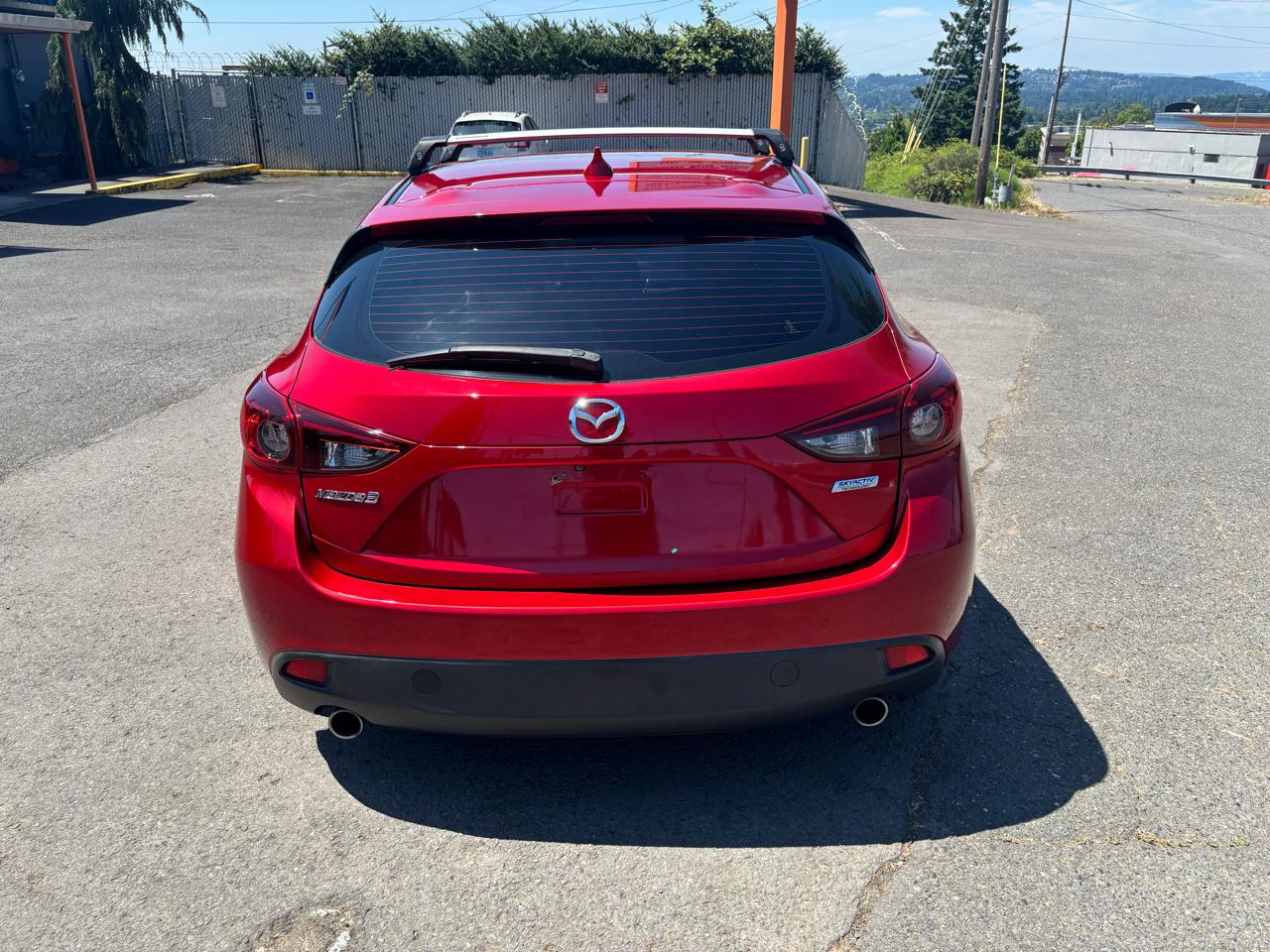 Mazda MAZDA3 s Touring AT 5-Door 2015
