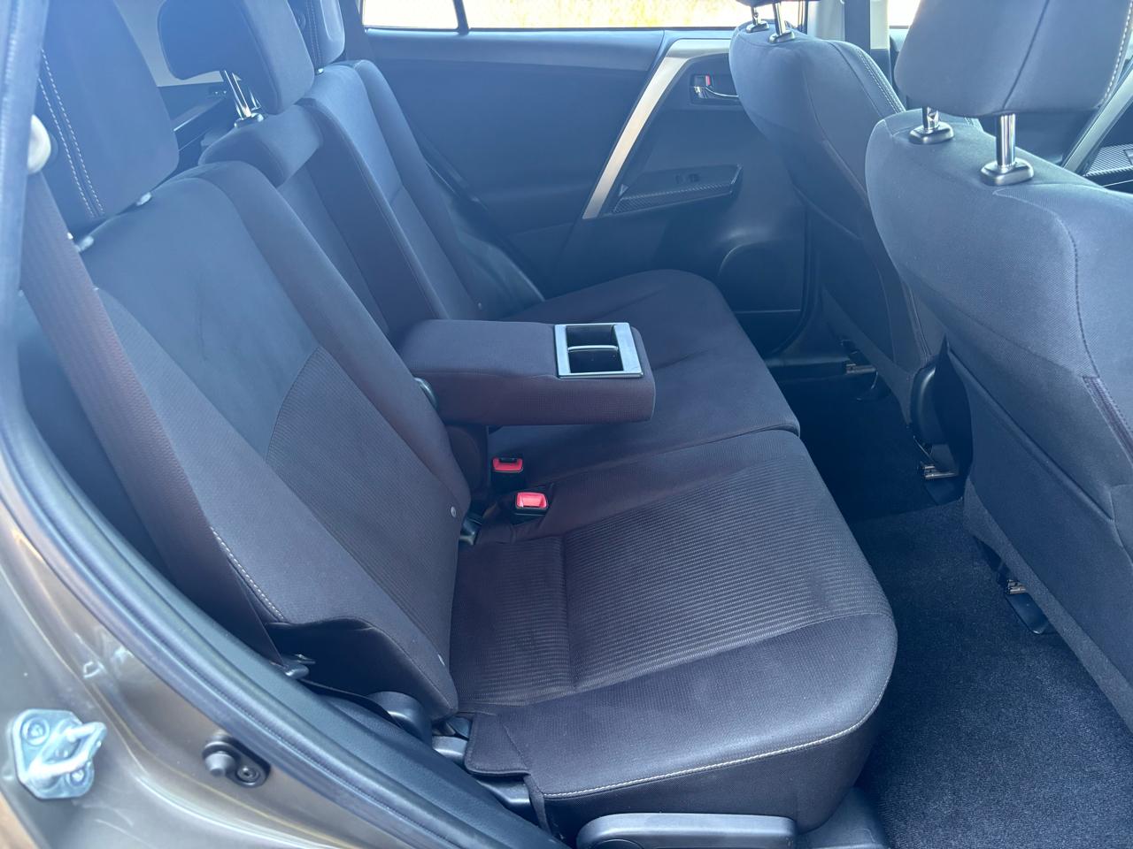 Toyota RAV4 XLE AWD 2014