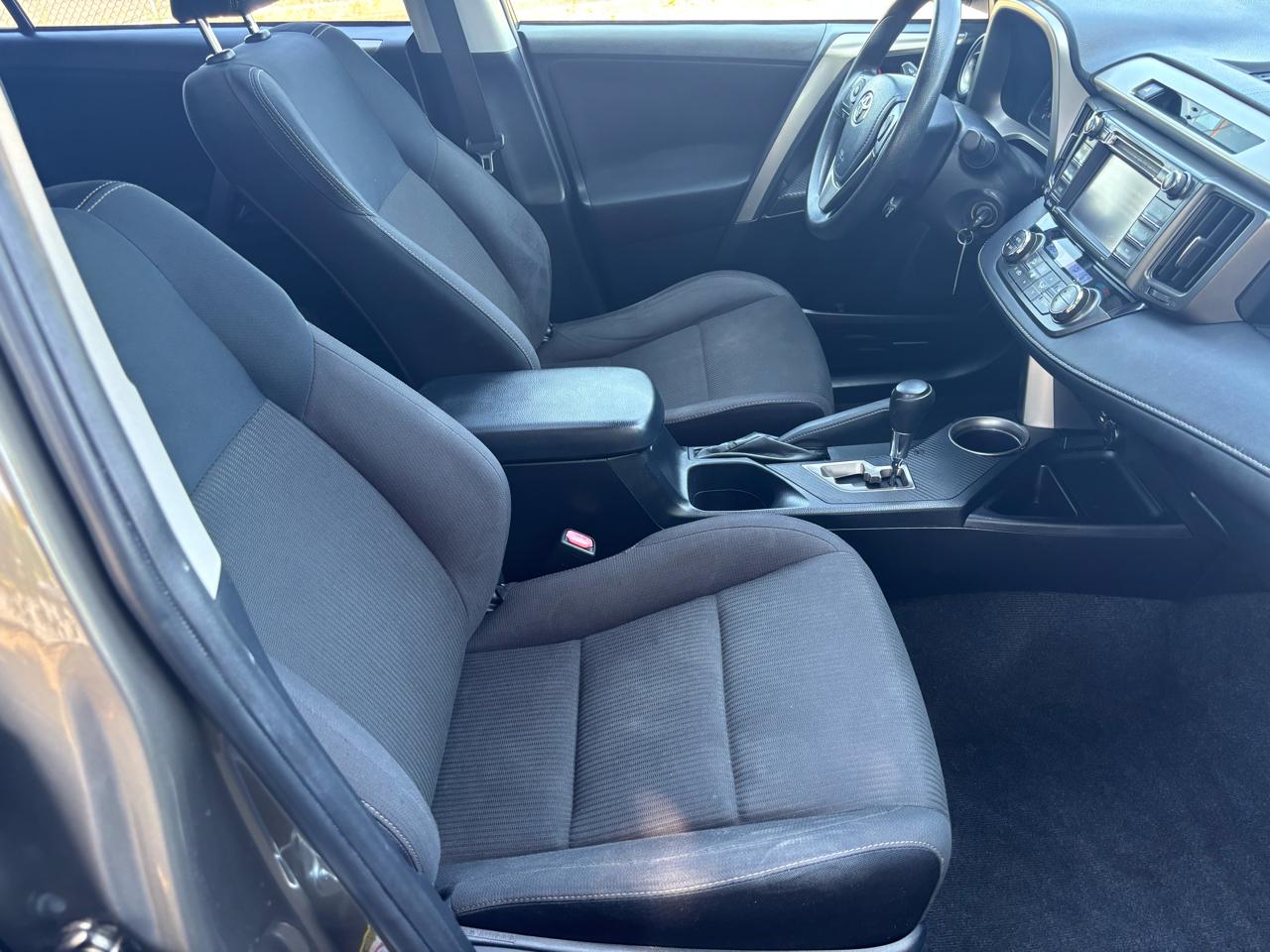 Toyota RAV4 XLE AWD 2014