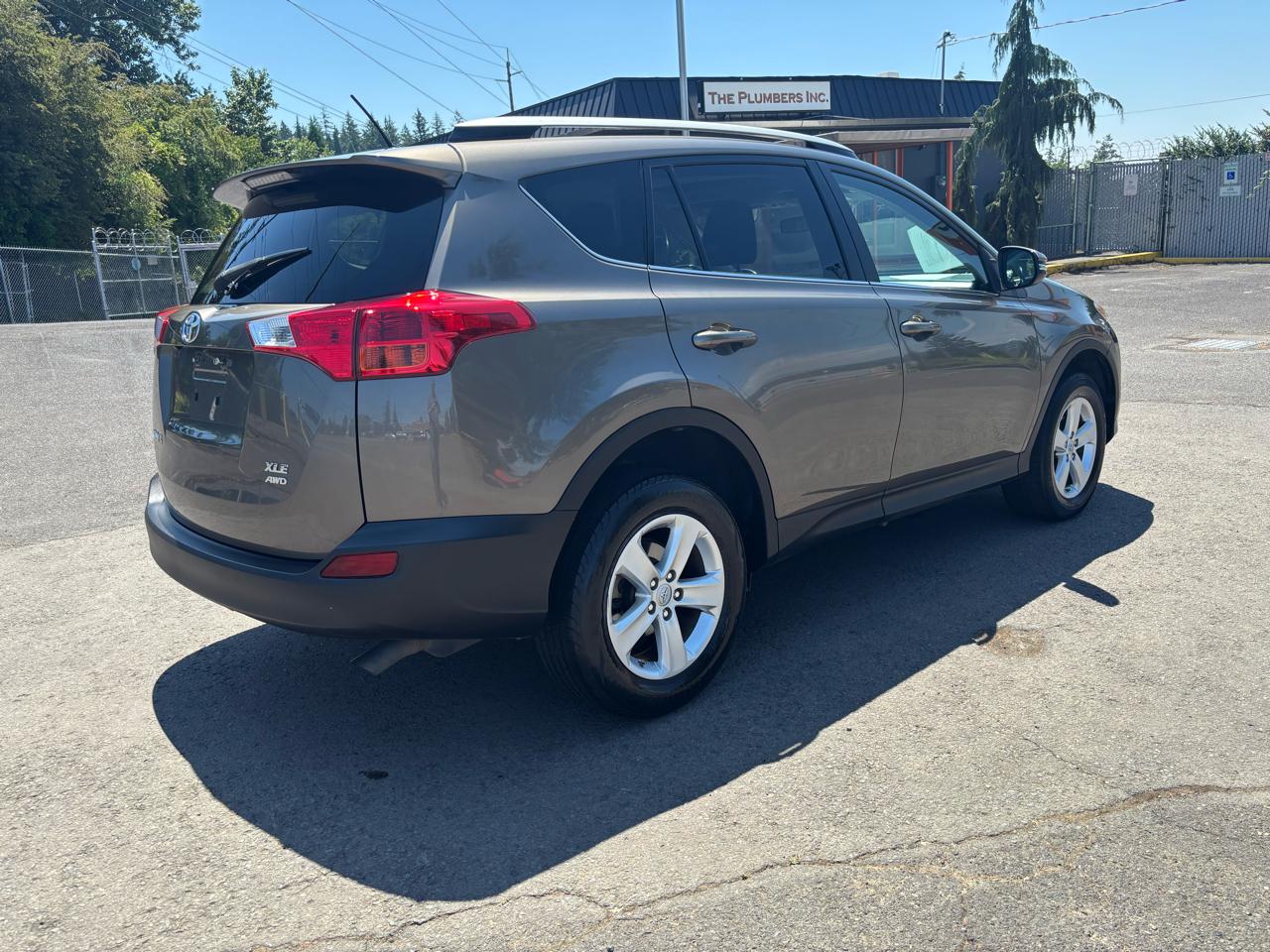 Toyota RAV4 XLE AWD 2014