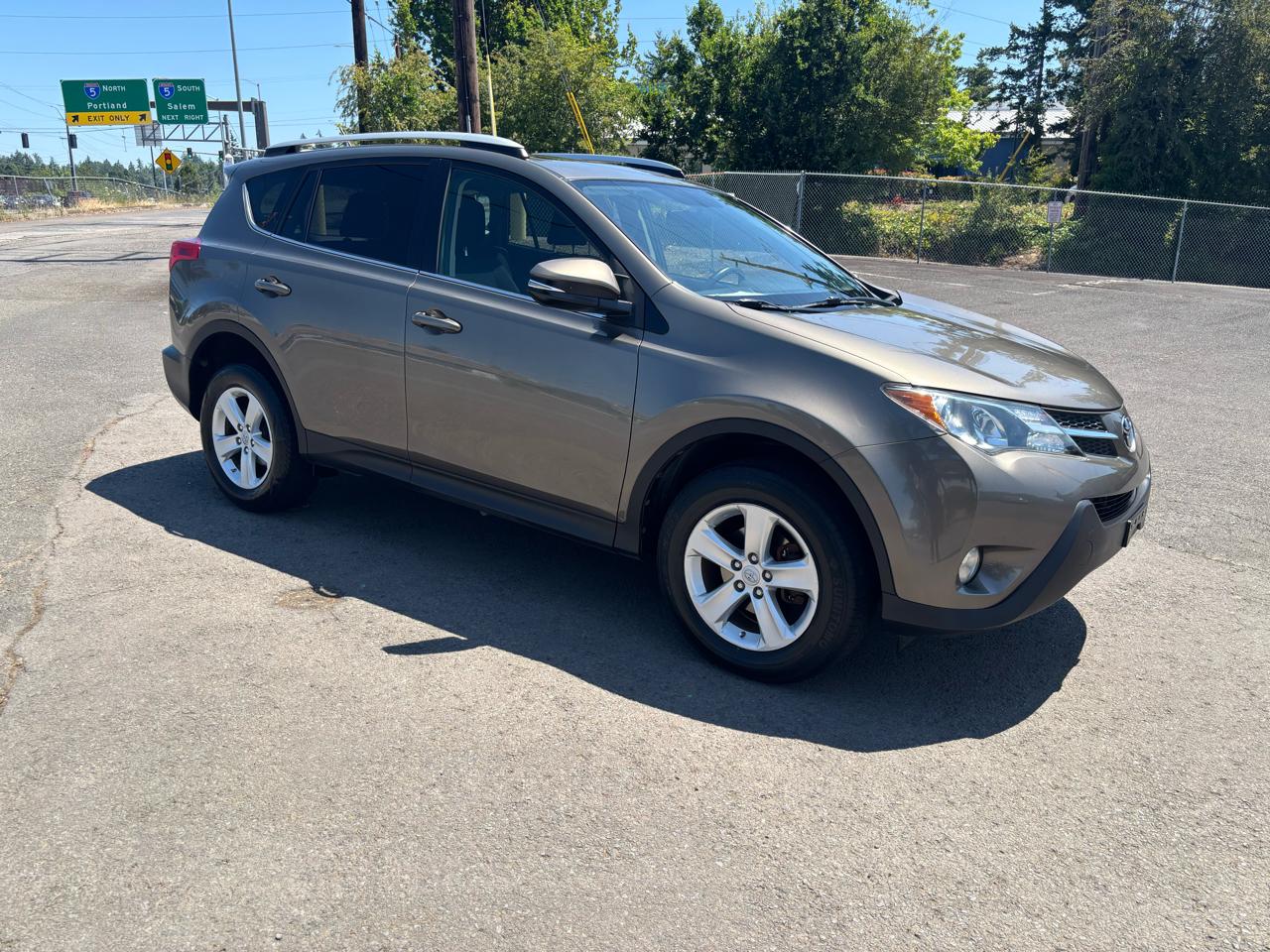 Toyota RAV4 XLE AWD 2014