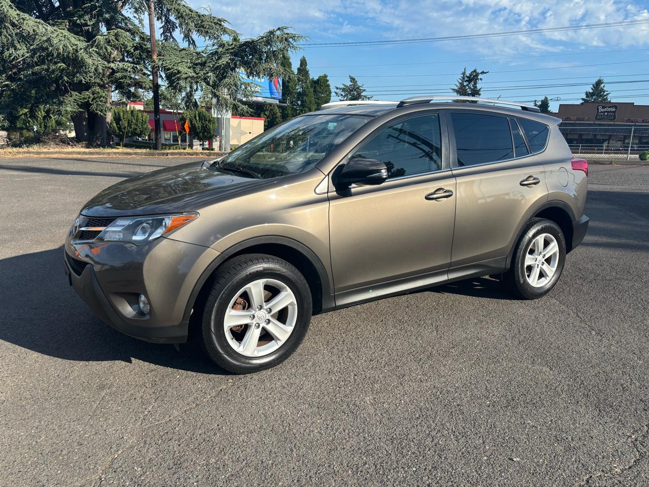 Toyota RAV4 XLE AWD 2014