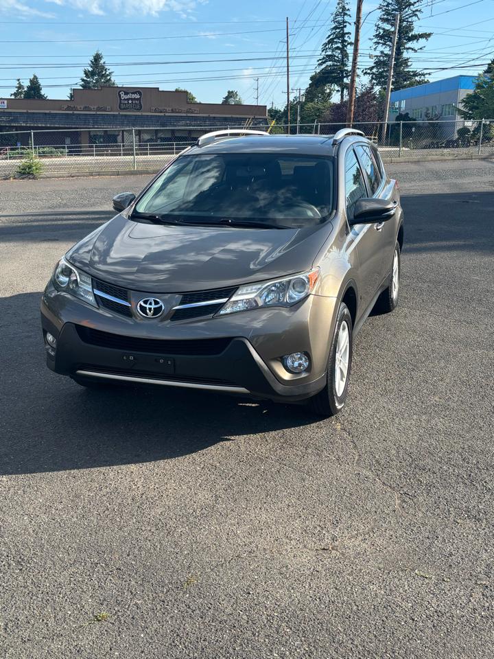 Toyota RAV4 XLE AWD 2014