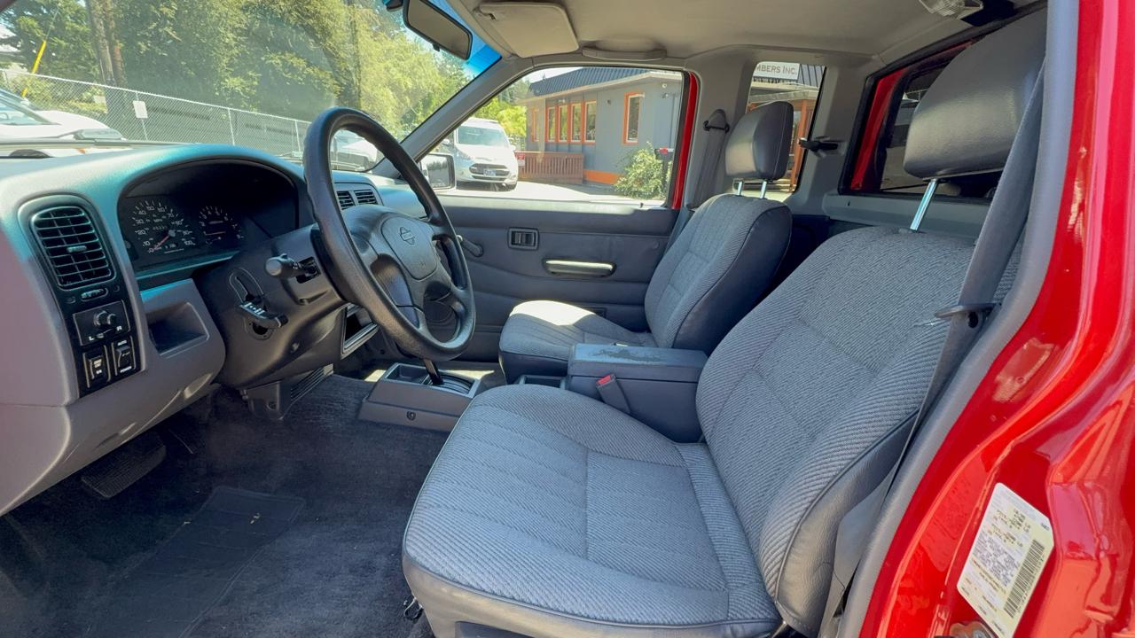 Nissan Pickup XE-V6 King Cab 2WD 1995