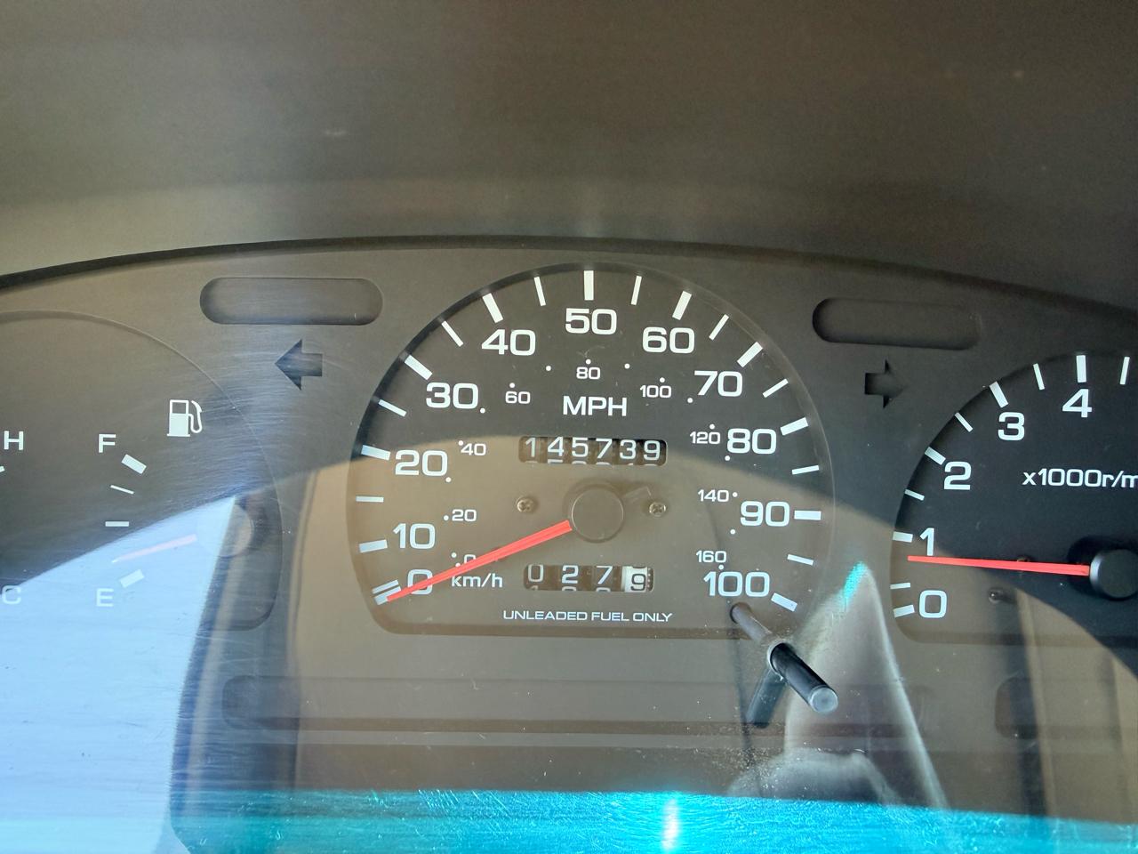 Nissan Pickup XE-V6 King Cab 2WD 1995