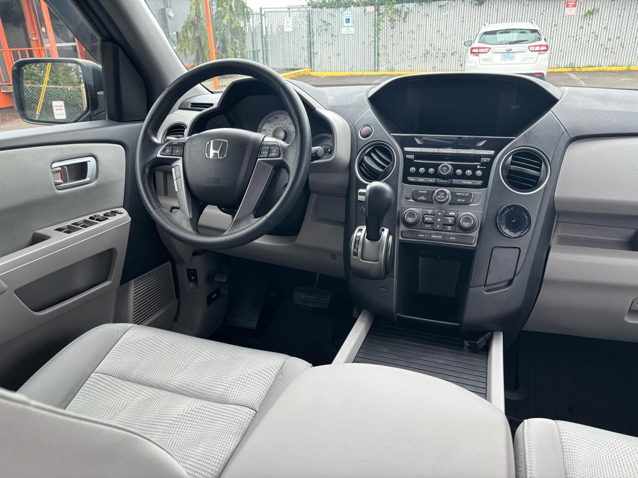 Honda Pilot LX 2WD 2013