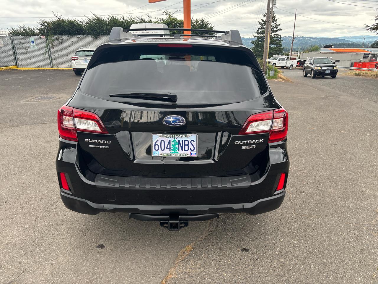 Subaru Outback 3.6R Premium 2015