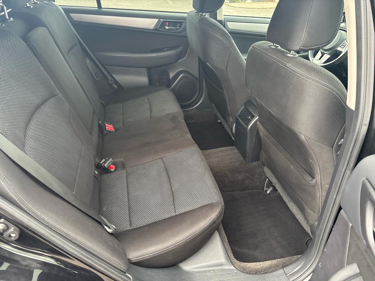 Subaru Outback 3.6R Premium 2015