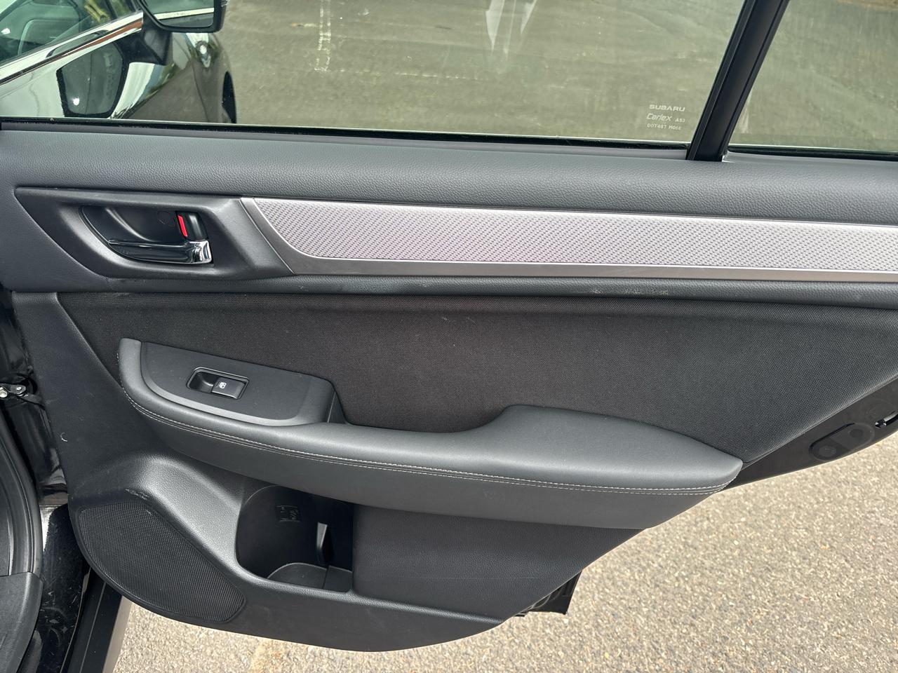 Subaru Outback 3.6R Premium 2015