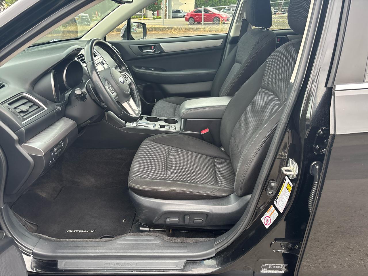 Subaru Outback 3.6R Premium 2015
