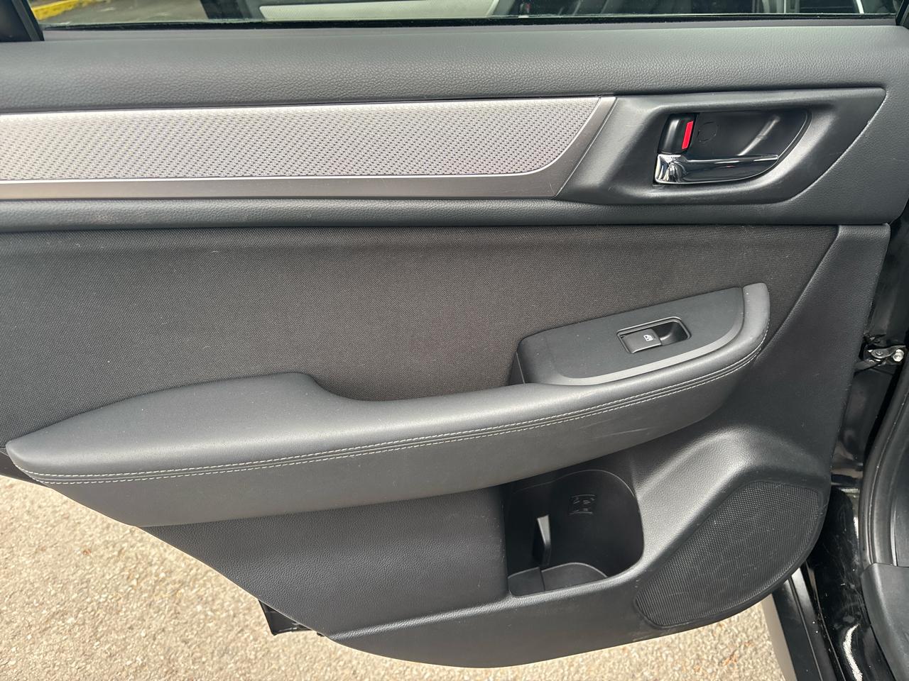 Subaru Outback 3.6R Premium 2015