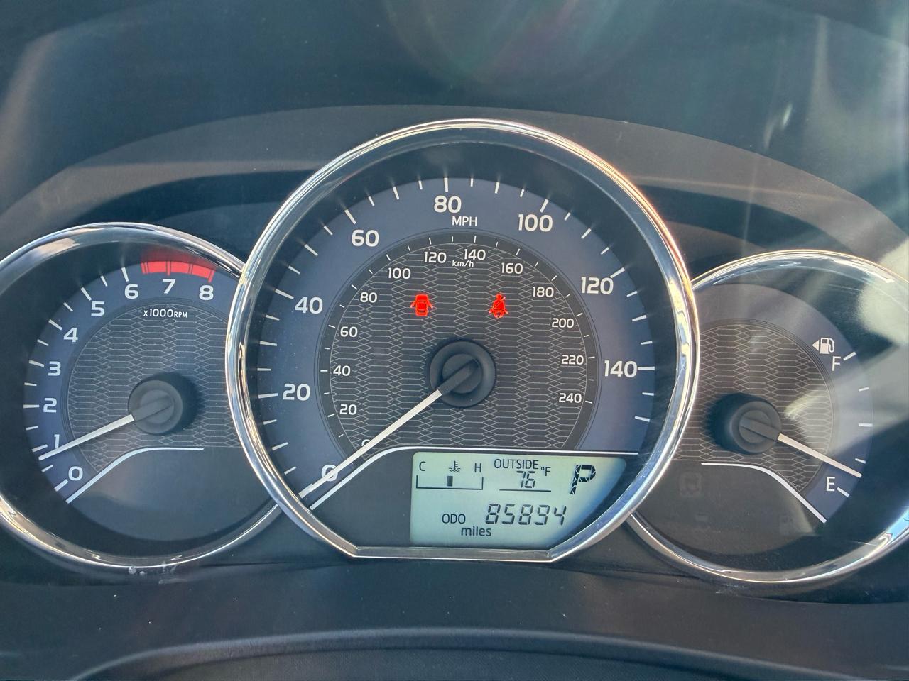Toyota Corolla 4dr Sdn LE Auto 2015
