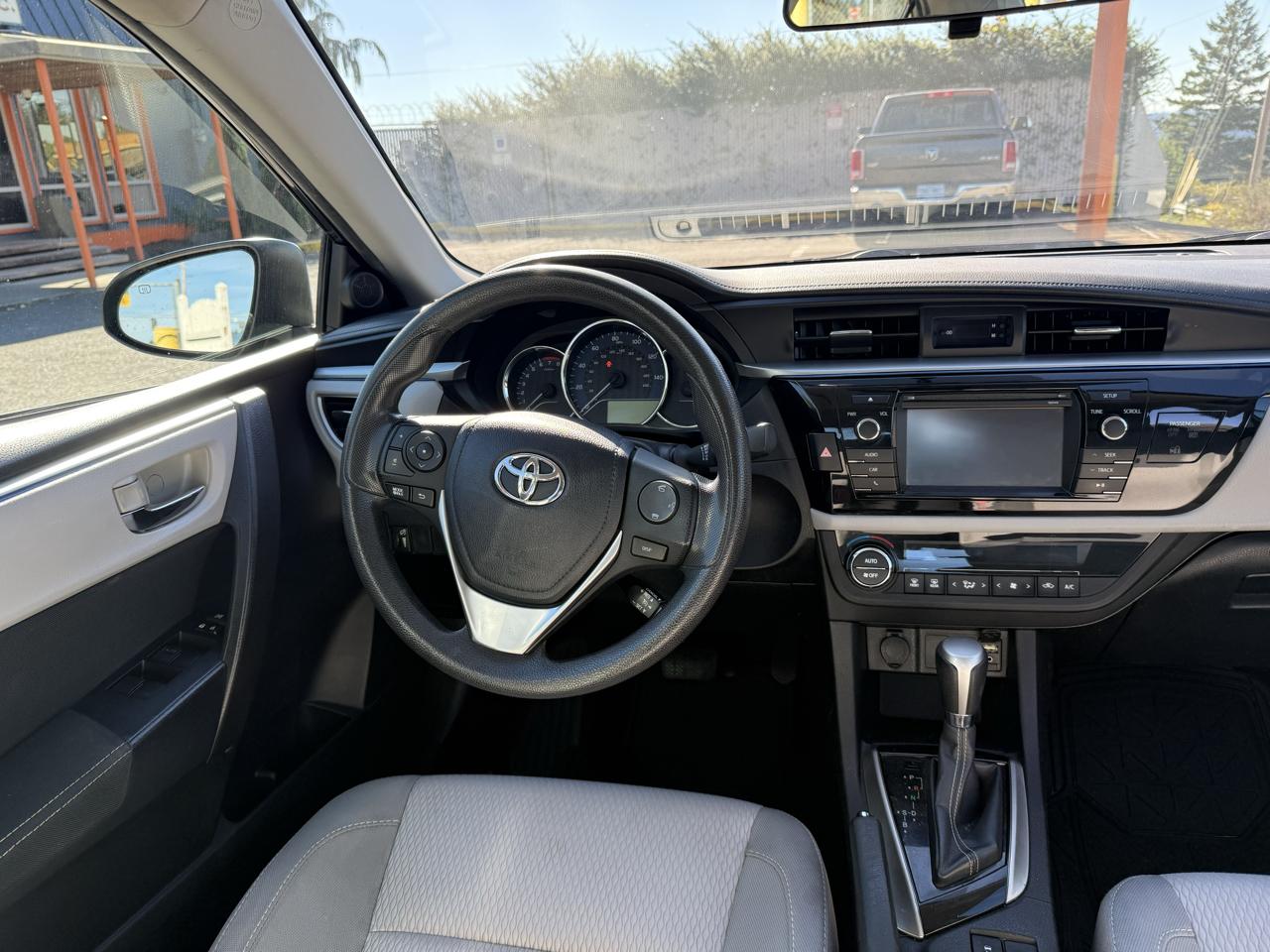 Toyota Corolla photo 23