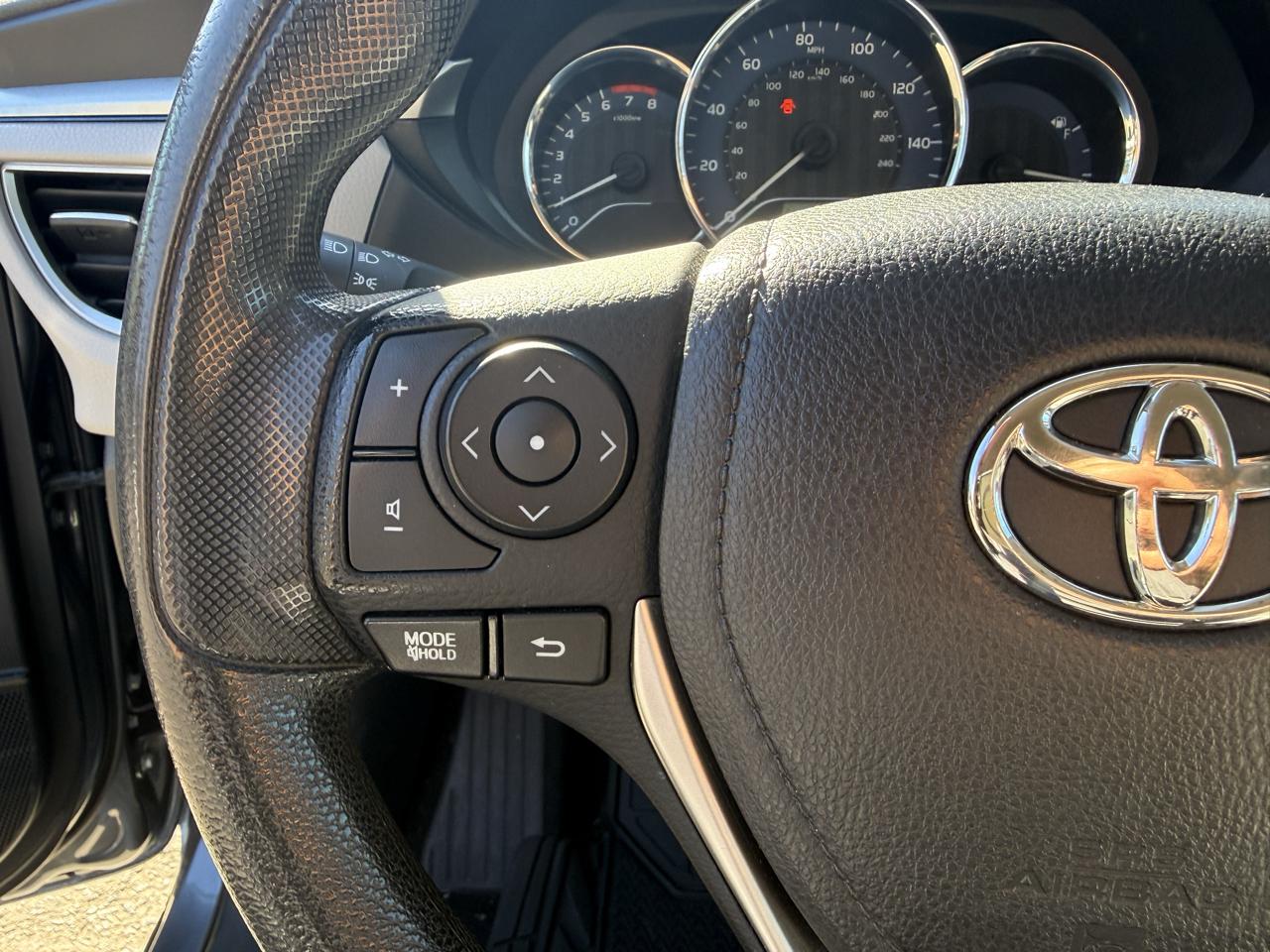 Toyota Corolla photo 26