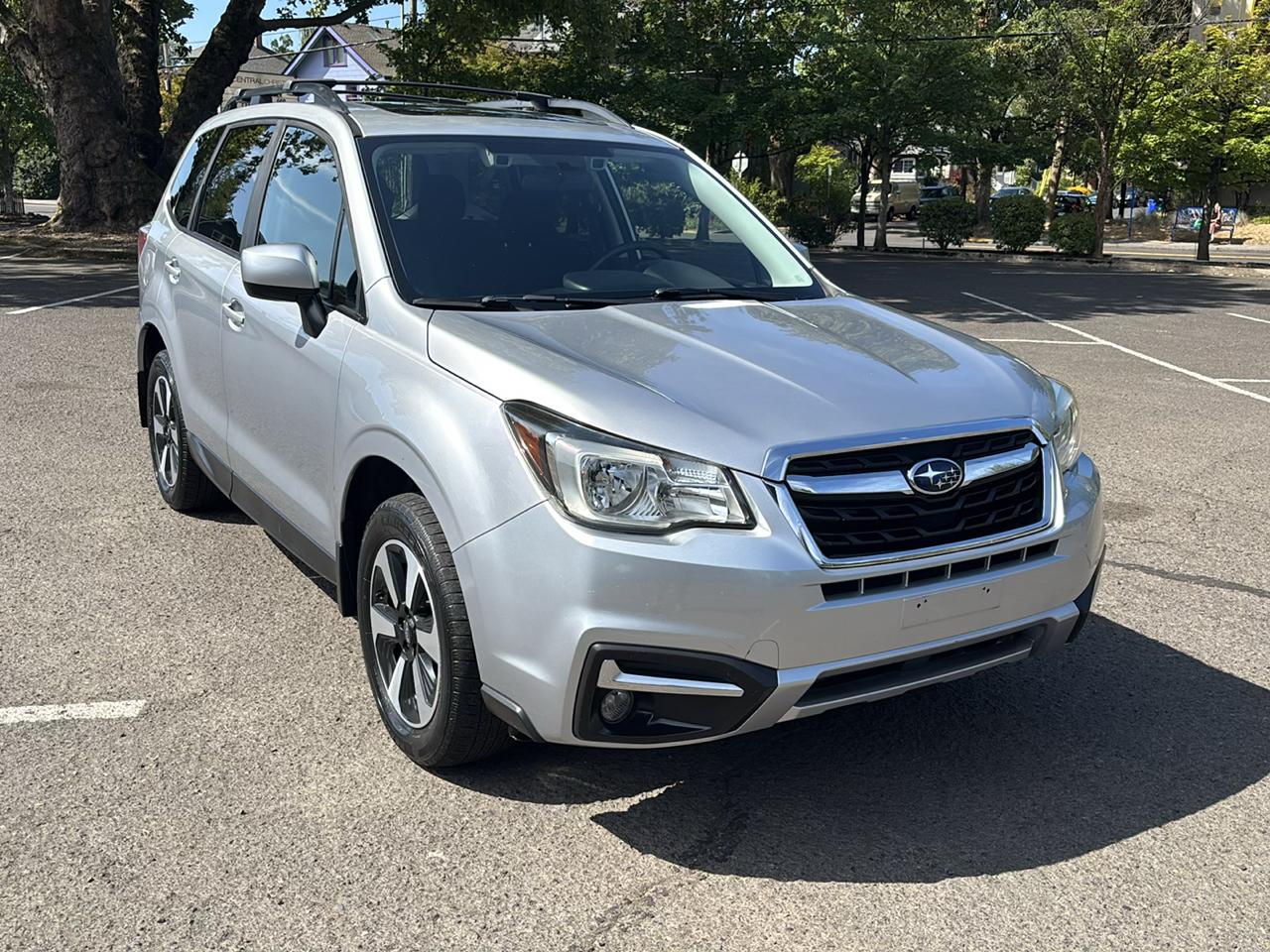 Subaru Forester 2.5i Premium PZEV CVT 2017