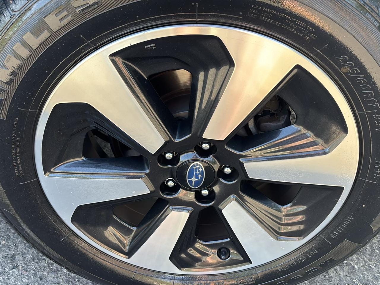 Subaru Forester 2.5i Premium PZEV CVT 2017