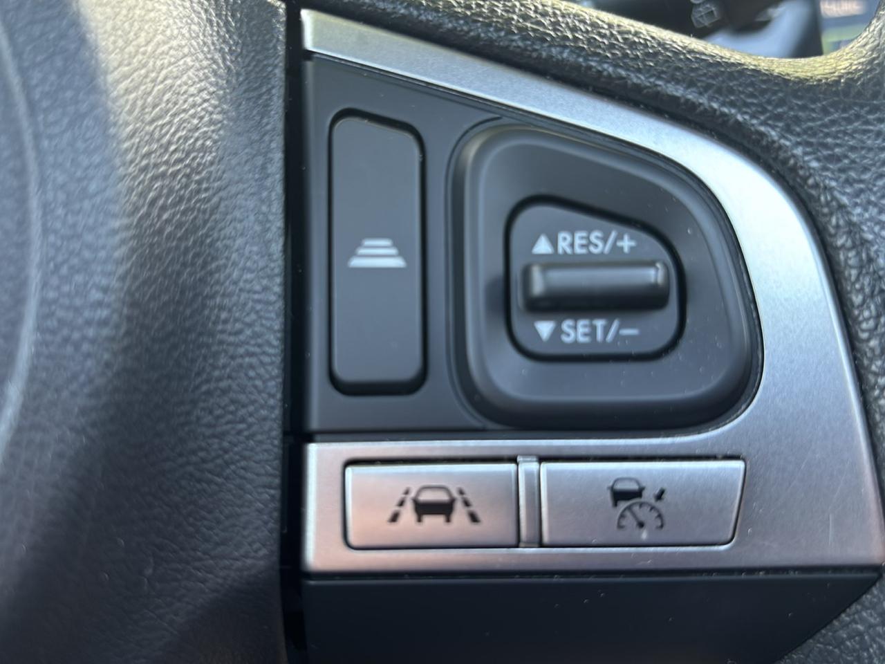 Subaru Forester 2.5i Premium PZEV CVT 2017