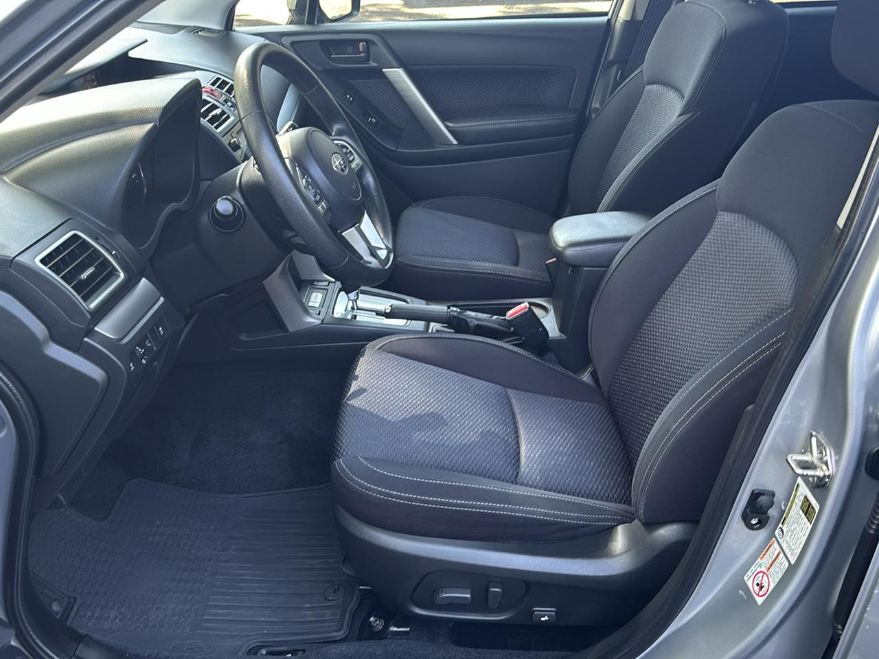 Subaru Forester 2.5i Premium PZEV CVT 2017