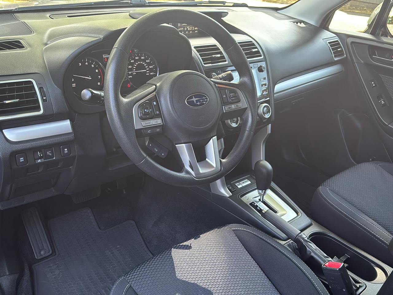 Subaru Forester 2.5i Premium PZEV CVT 2017