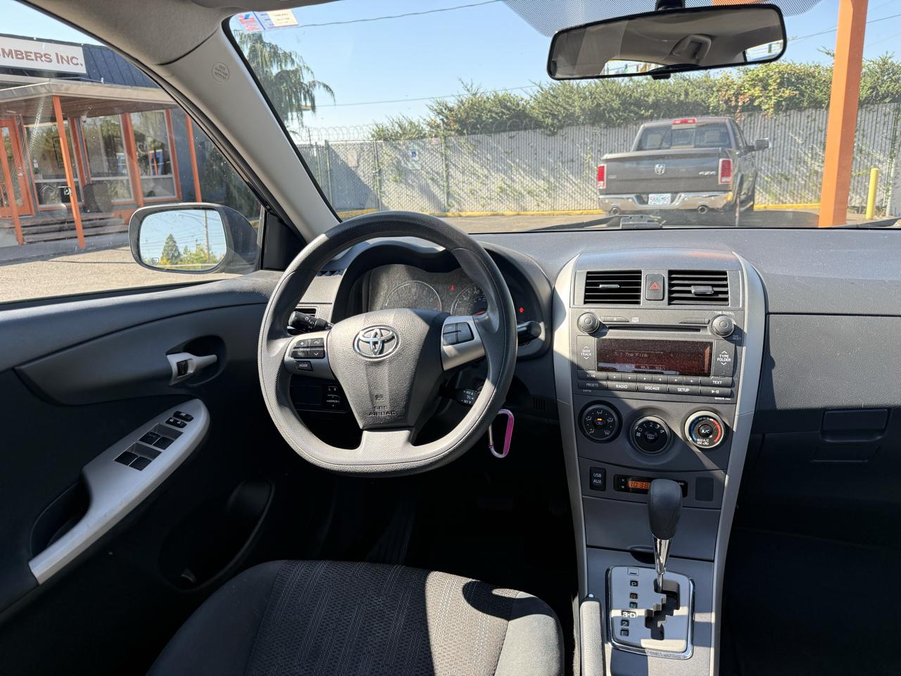Toyota Corolla S Premium 4D Sedan 2011