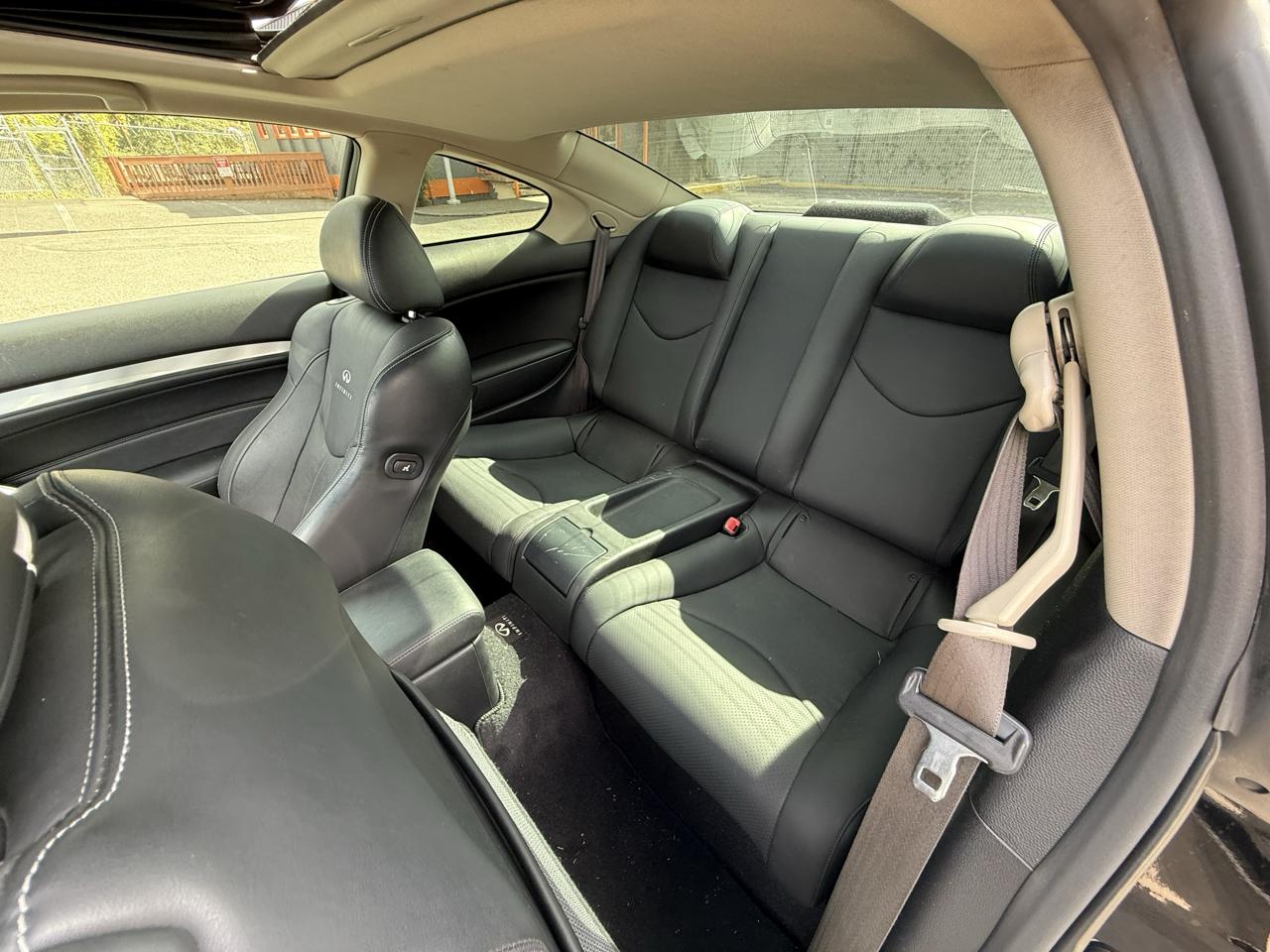 Infiniti Q60 Sport RWD 2014