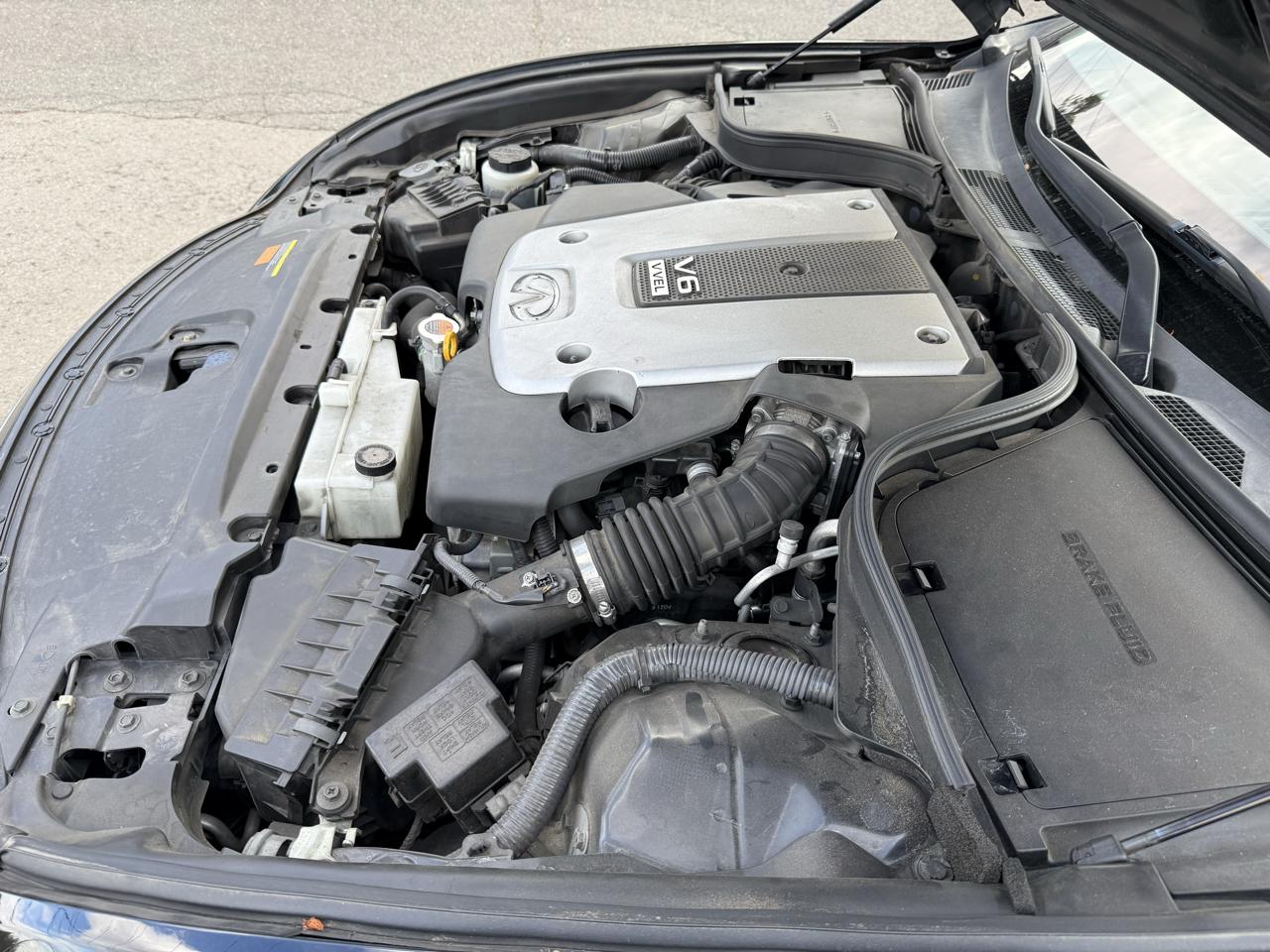 Infiniti Q60 Sport RWD 2014