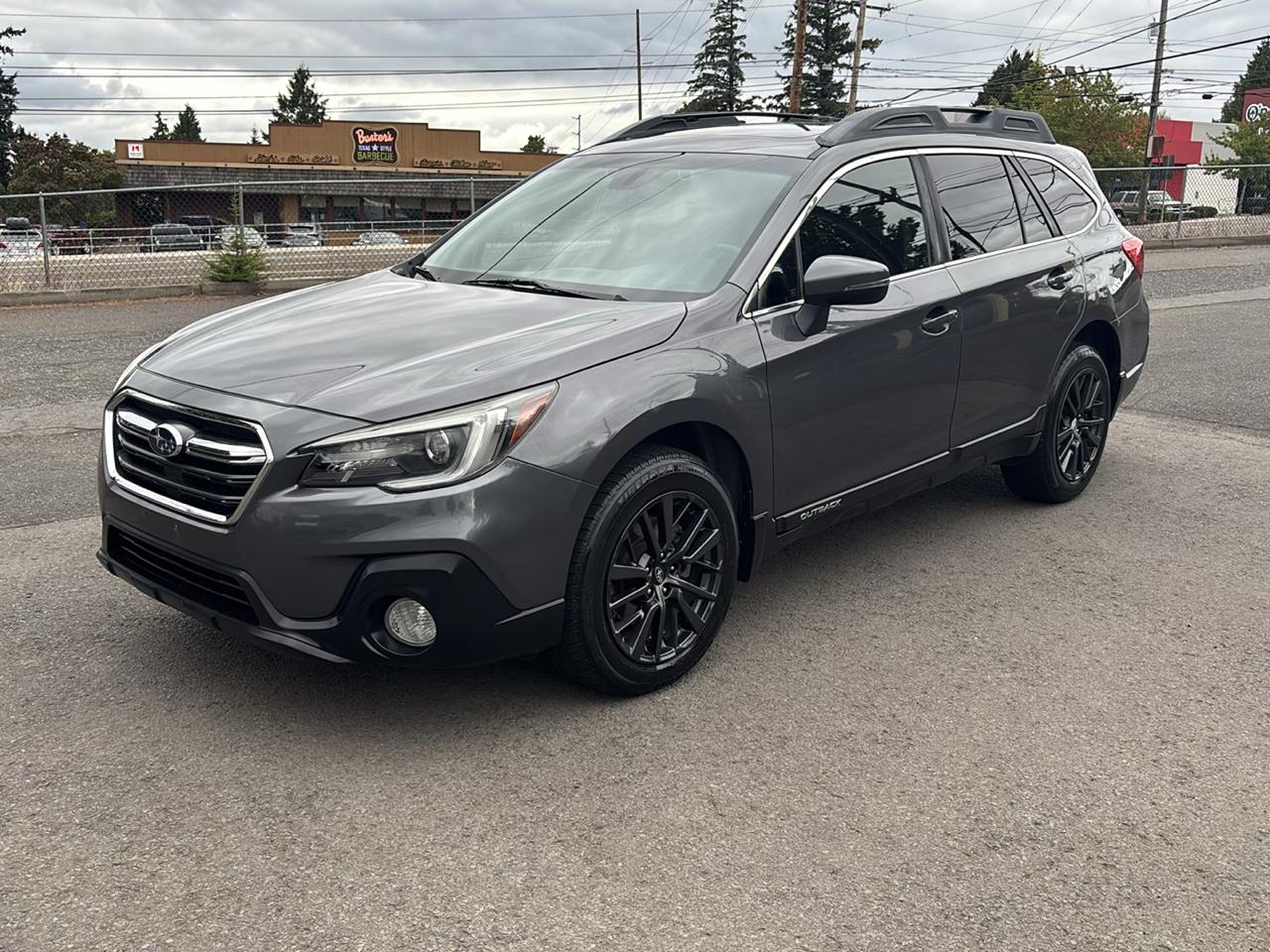 Subaru Outback photo 3