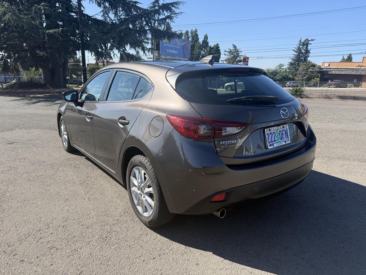 Mazda MAZDA3 i Grand Touring AT 5-Door 2016