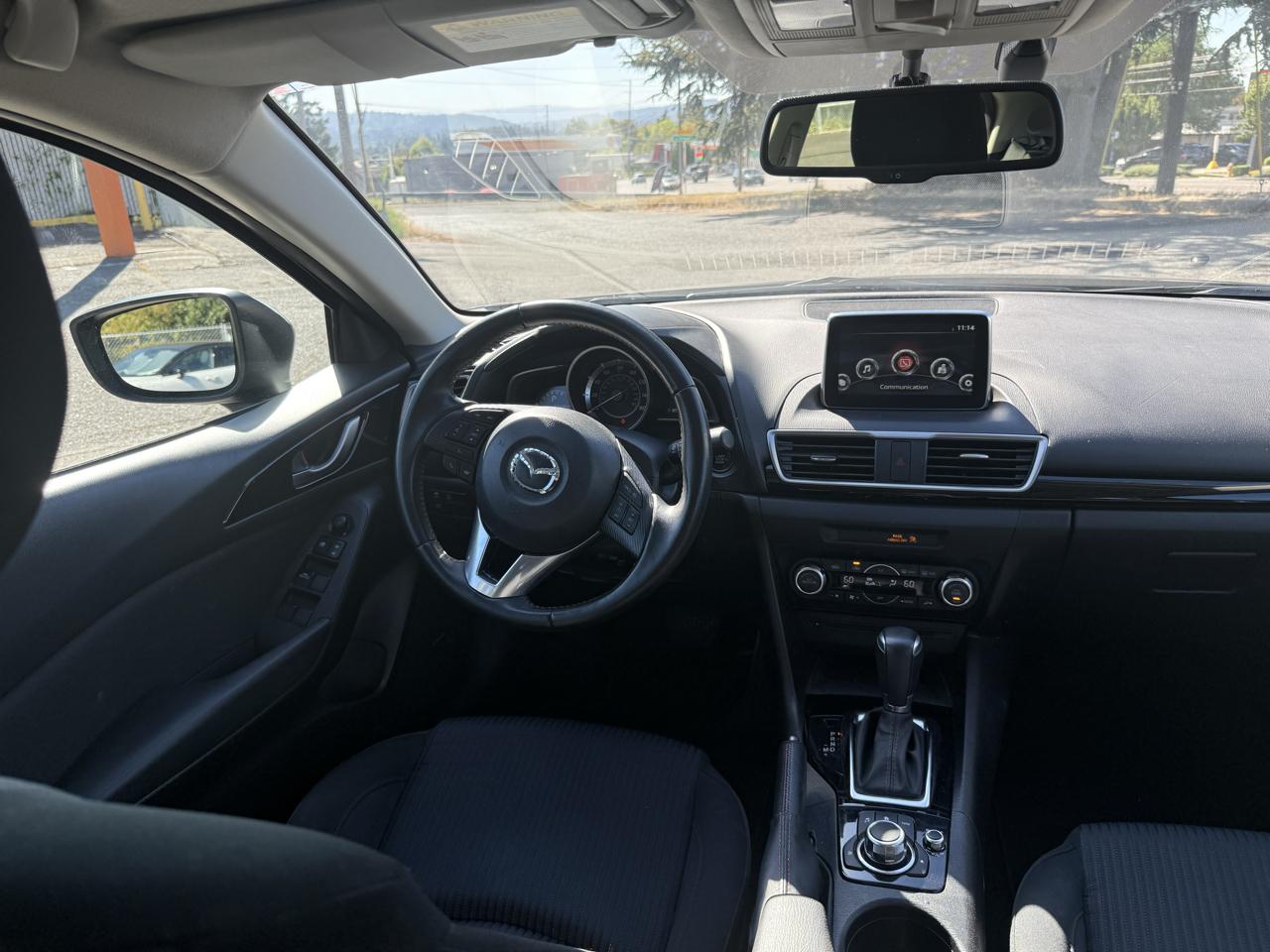 Mazda MAZDA3 i Grand Touring AT 5-Door 2016