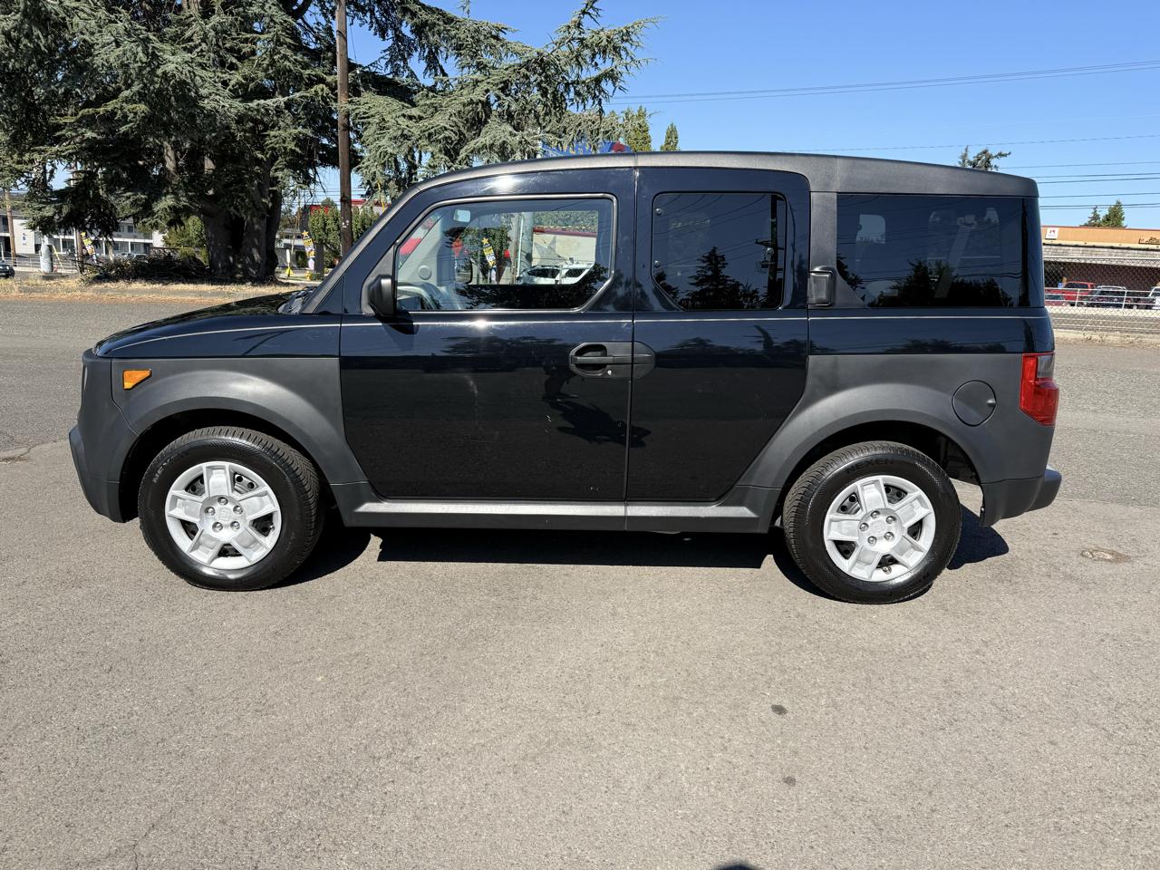 Honda Element photo 3