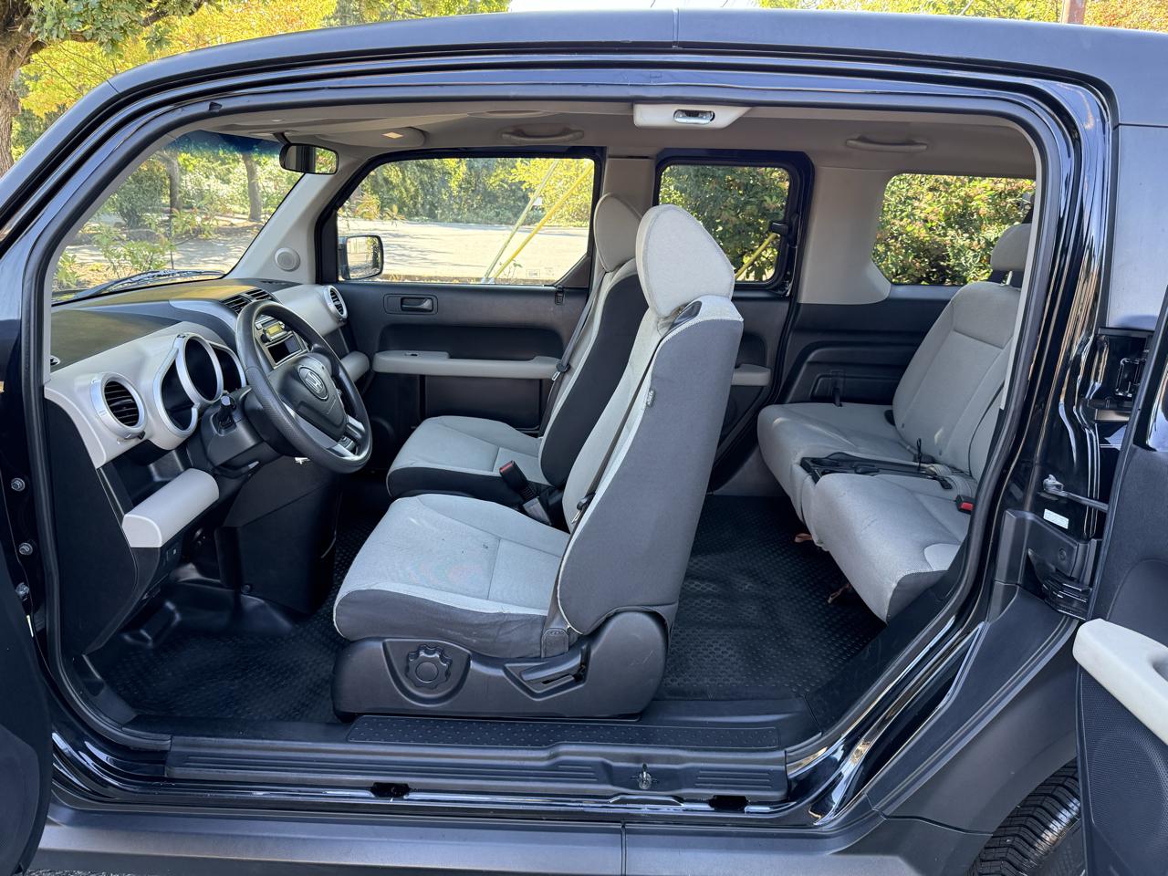 Honda Element photo 10