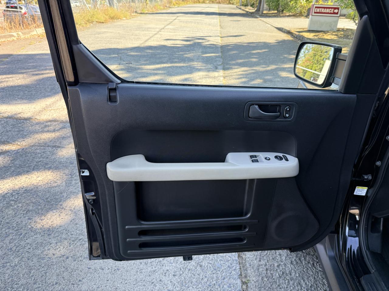 Honda Element photo 11