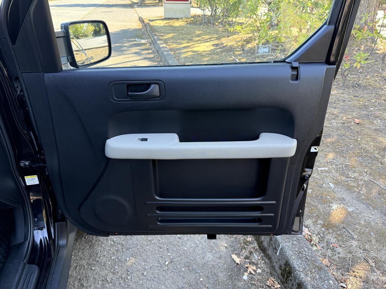 Honda Element photo 17