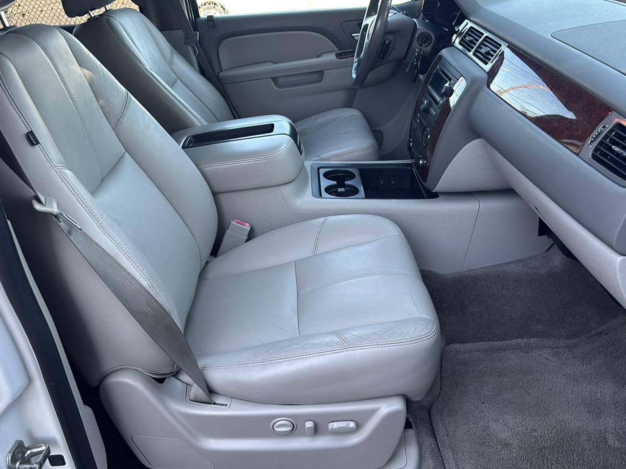 Chevrolet Tahoe photo 26