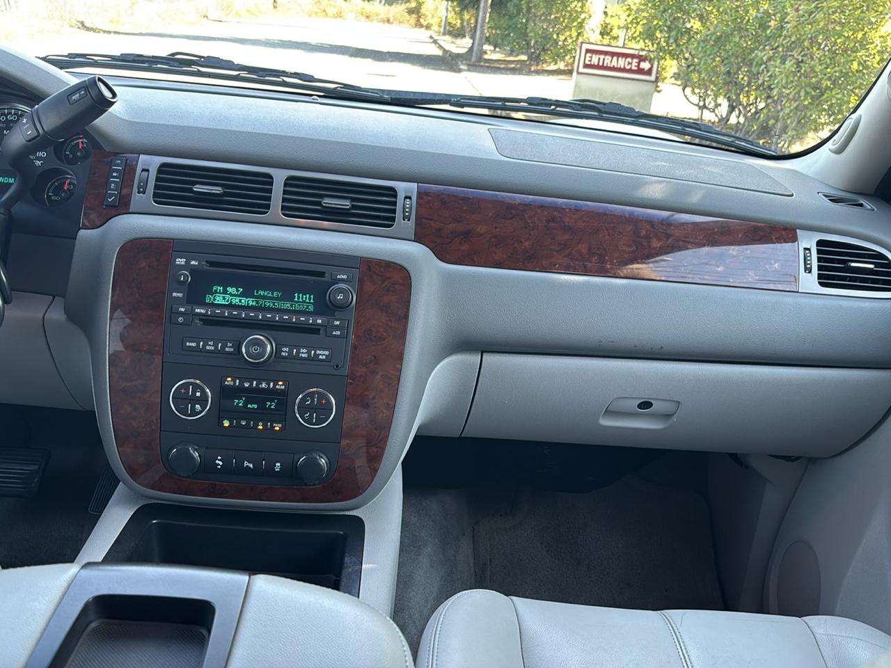 Chevrolet Tahoe photo 36